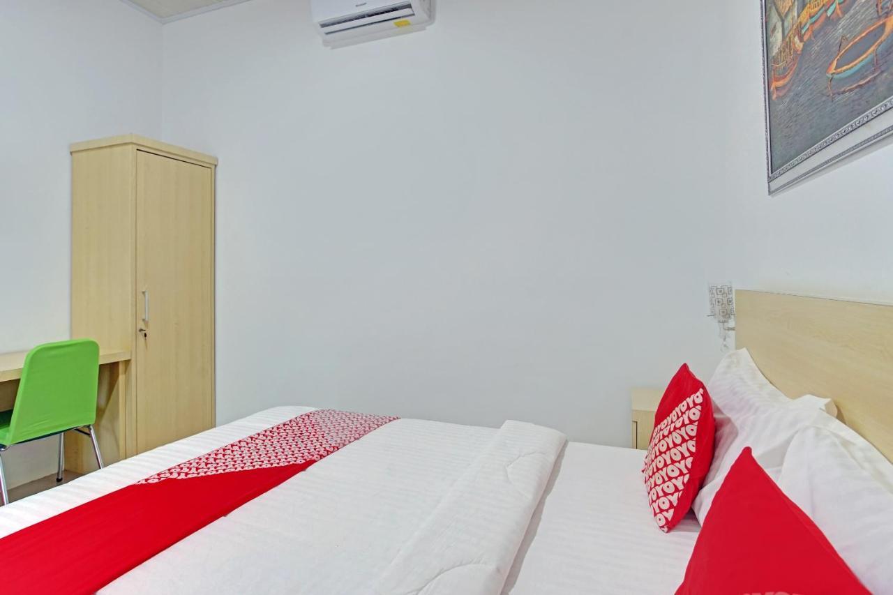 Oyo 90404 Pringombo Homestay 2 Syariah Bandar Lampung Esterno foto
