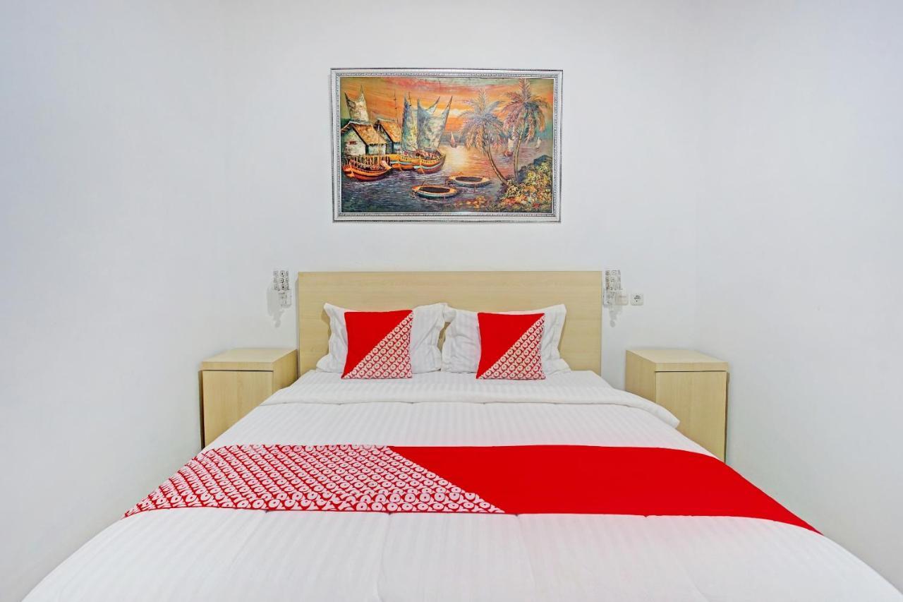 Oyo 90404 Pringombo Homestay 2 Syariah Bandar Lampung Esterno foto